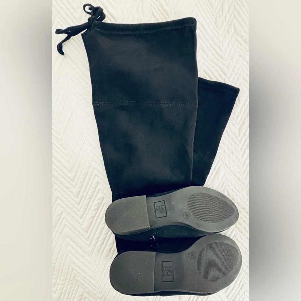 Time and Tru Steve Madden Boots women’s sz 8.5W Black Knee High, Wide Width EUC